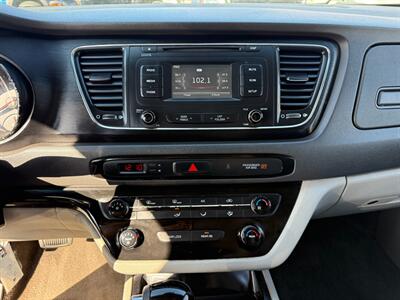 2016 Kia Sedona L   - Photo 18 - San Leandro, CA 94578