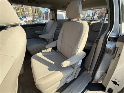 2016 Kia Sedona L   - Photo 21 - San Leandro, CA 94578