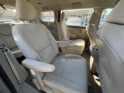 2016 Kia Sedona L   - Photo 23 - San Leandro, CA 94578