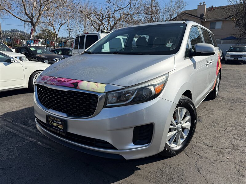 2016 Kia Sedona L