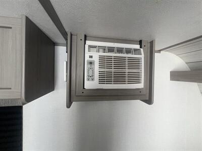 2024 Keystone Coleman 17B   - Photo 19 - Albuquerque, NM 87108