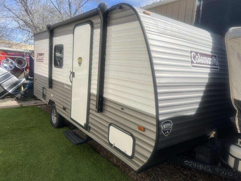 2024 Keystone Coleman 17B   - Photo 1 - Albuquerque, NM 87108