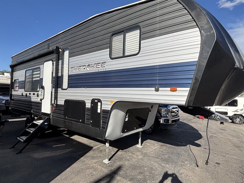 2020 FORESTRIVER 255RR CHEROKEE  