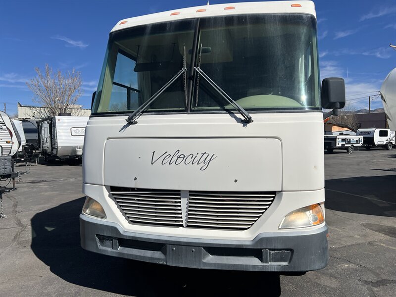 2004 Georgie Boy VELOSITY 2990   - Photo 1 - Albuquerque, NM 87108