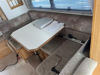 1999 LANCE CAMPER OVERHEAD   - Photo 2 - Albuquerque, NM 87108