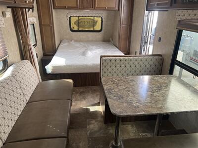 2017 FORESTRIVER 21FQ VIKING ULTRA-LITE   - Photo 2 - Albuquerque, NM 87108