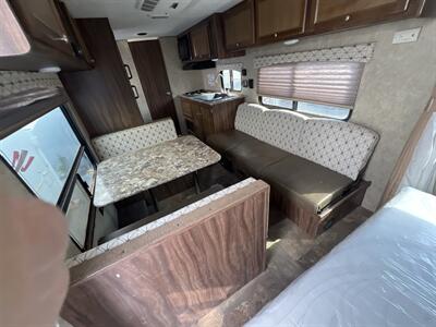 2017 FORESTRIVER 21FQ VIKING ULTRA-LITE   - Photo 5 - Albuquerque, NM 87108