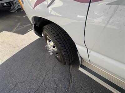 2000 Ford E-450 SD - Photo 6 - Albuquerque, NM 87108