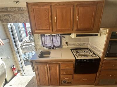 2000 Ford E-450 SD - Photo 15 - Albuquerque, NM 87108