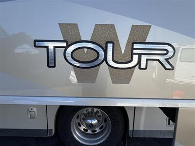 2011 Winnebago 40CD Tour   - Photo 32 - Albuquerque, NM 87108