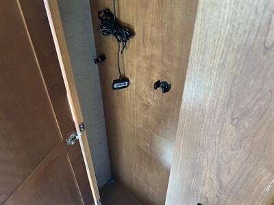 2017 Winnebago SUNSTAR 27PE   - Photo 10 - Albuquerque, NM 87108