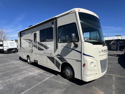 2017 Winnebago SUNSTAR 27PE