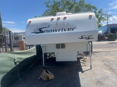 2005 SNOW RIVER TRUCK CAMPER 906 dinette slide  Overhead camper - Photo 11 - Albuquerque, NM 87108