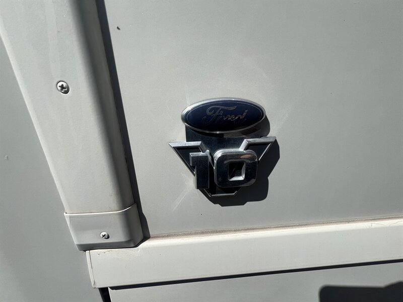 2012 Itasca Suncruiser 35P - Photo 16 - Albuquerque, NM 87108