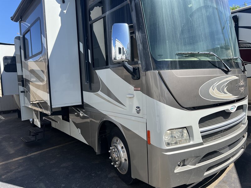 2012 Itasca Suncruiser 35P - Photo 8 - Albuquerque, NM 87108