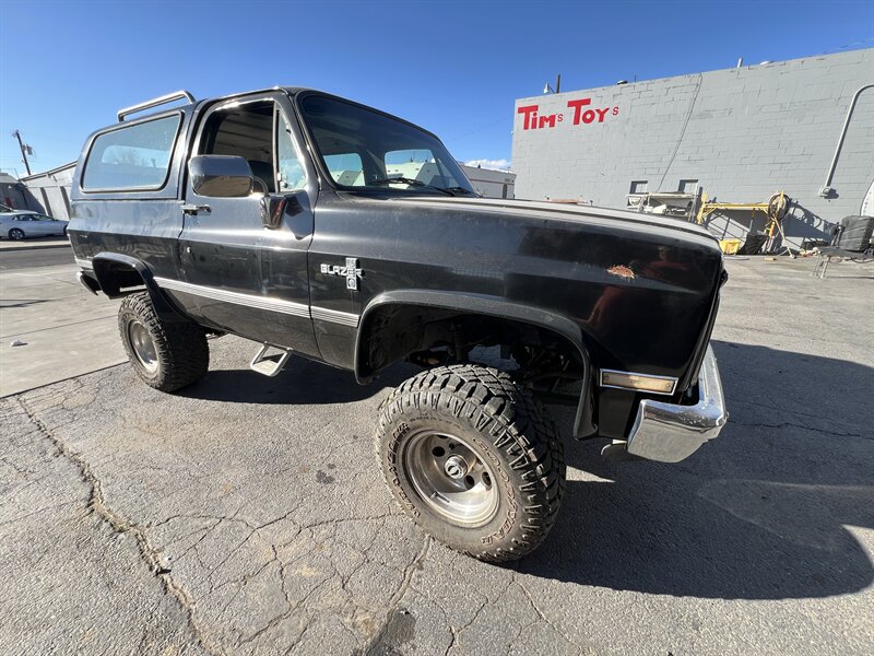 1987 Chevrolet Blazer 2dr   - Photo 1 - Albuquerque, NM 87108