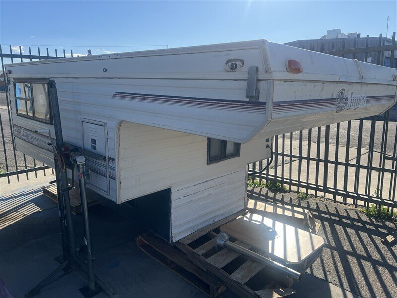 1989 Jayco TRUCK CAMPER Bed Camper   - Photo 1 - Albuquerque, NM 87108