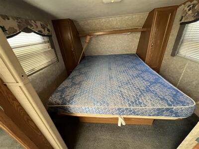 1998 Fleetwood Terry 27   - Photo 11 - Albuquerque, NM 87108