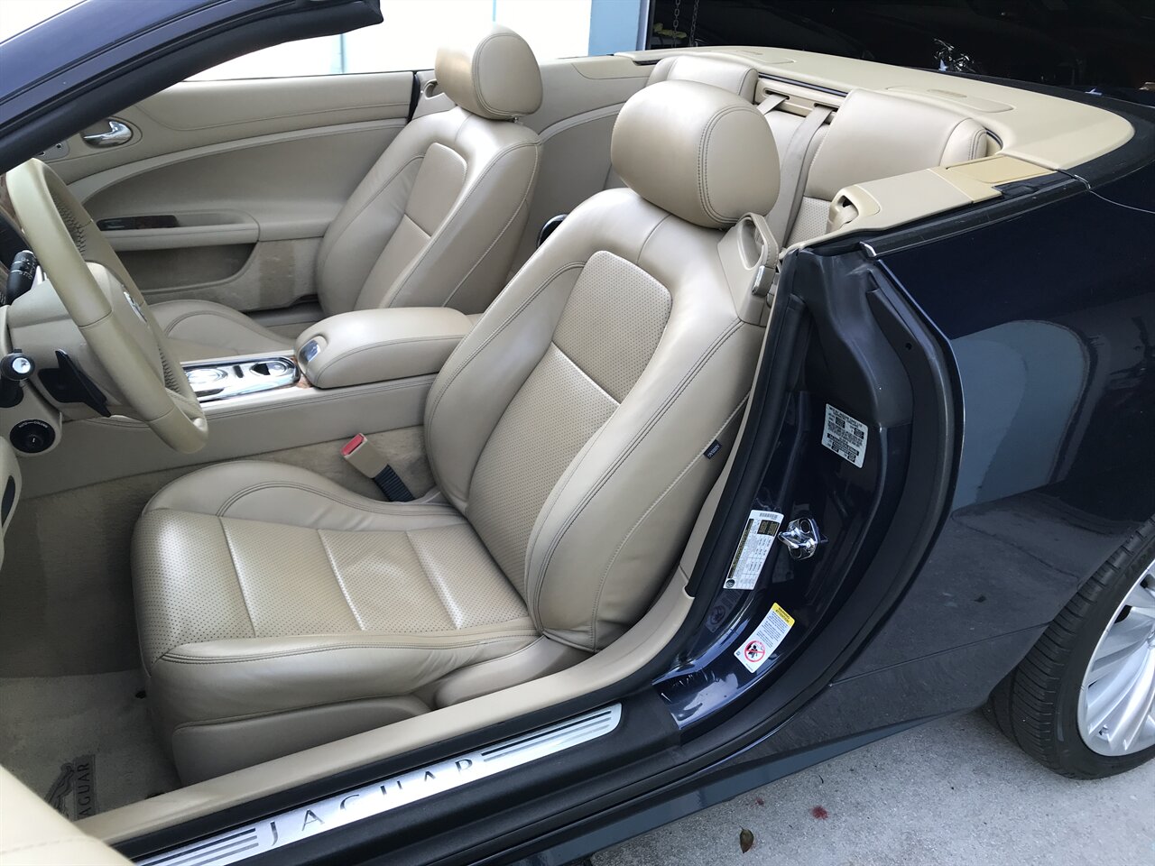 2010 Jaguar XK   - Photo 15 - Stuart, FL 34997