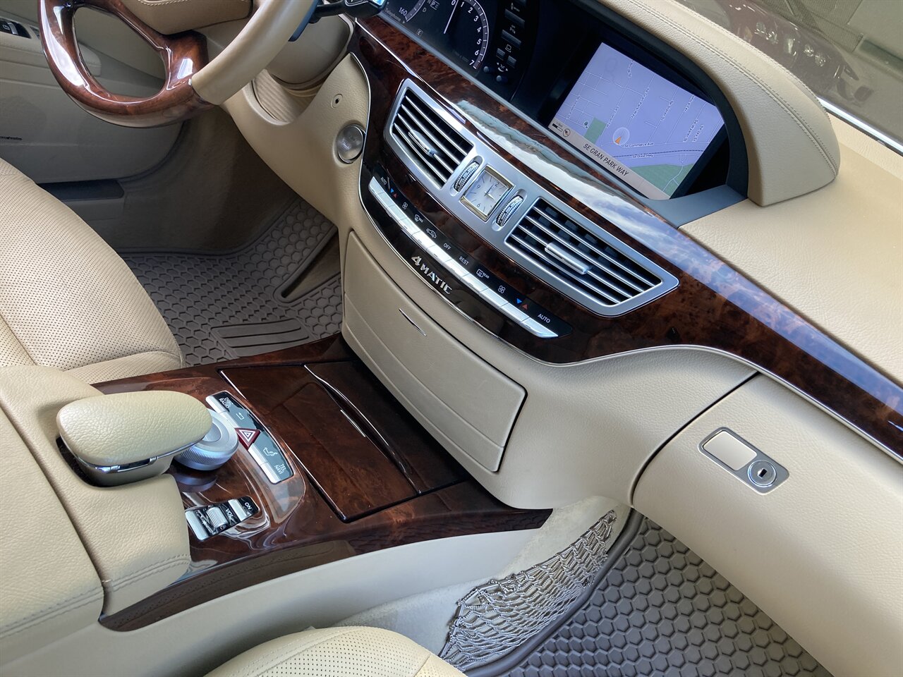 2011 Mercedes-Benz S 550 4MATIC - Photo 34 - Stuart, FL 34997