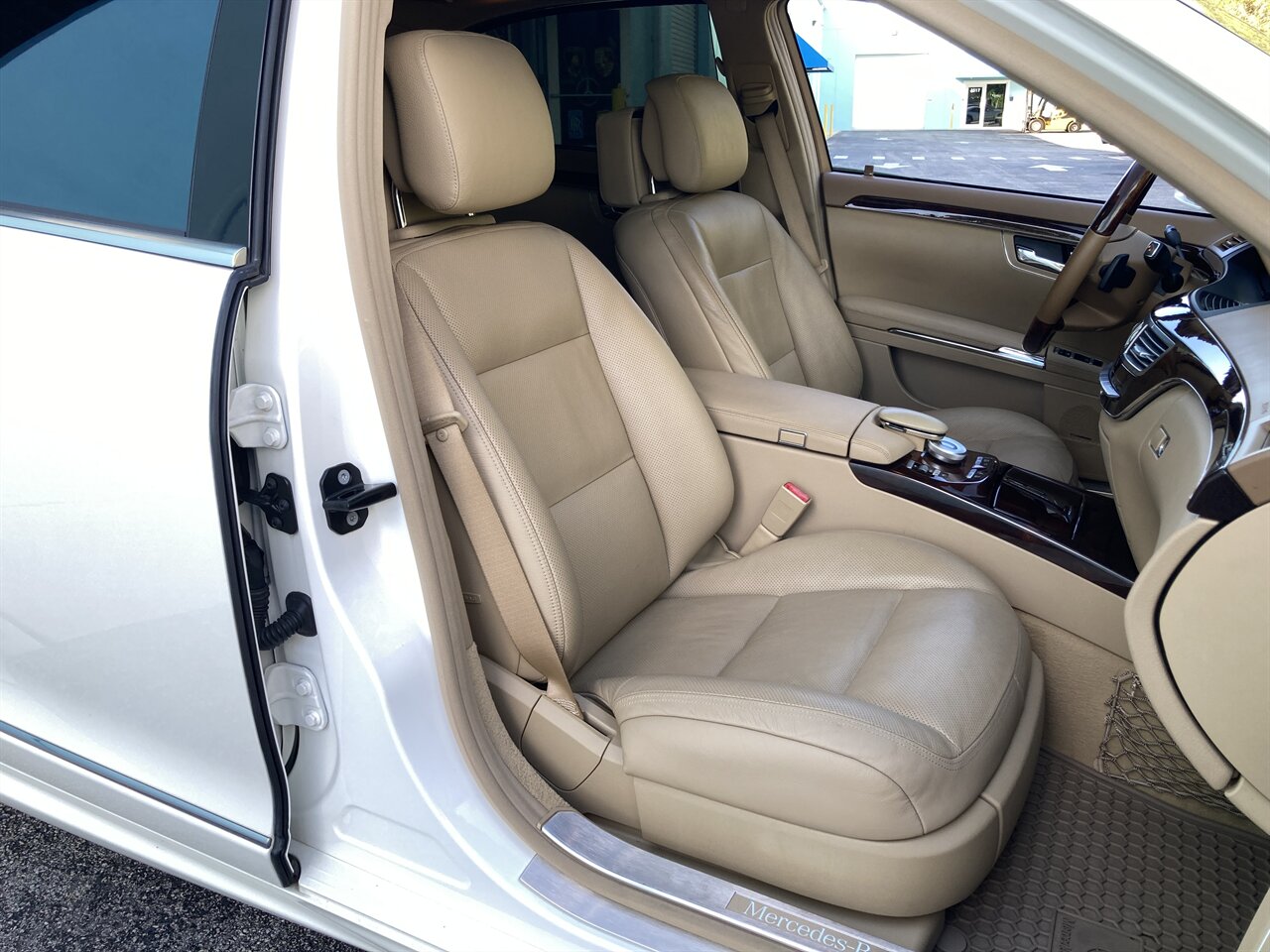 2011 Mercedes-Benz S 550 4MATIC - Photo 23 - Stuart, FL 34997