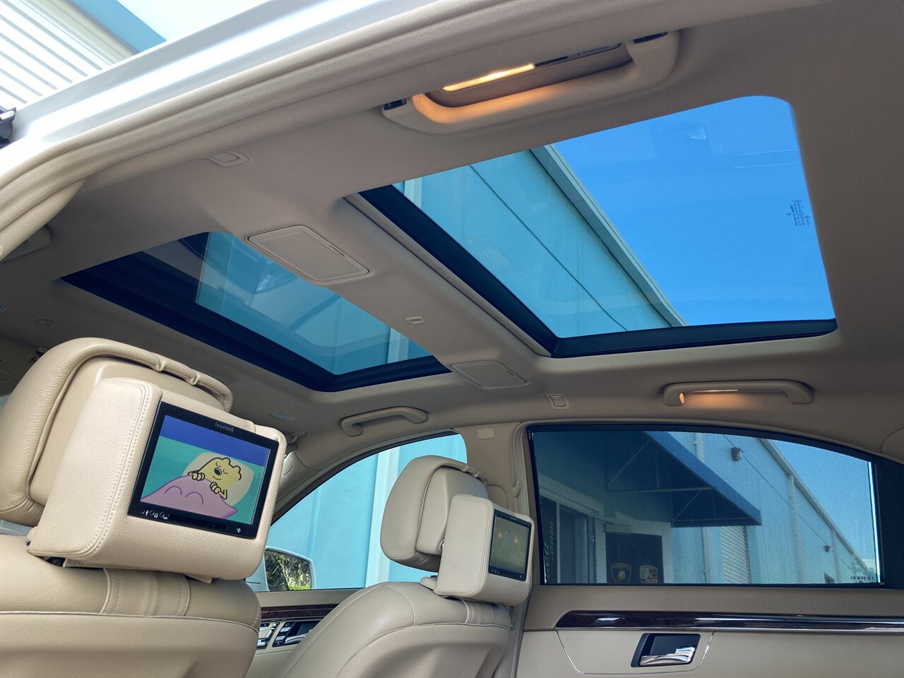 2011 Mercedes-Benz S 550 4MATIC - Photo 36 - Stuart, FL 34997