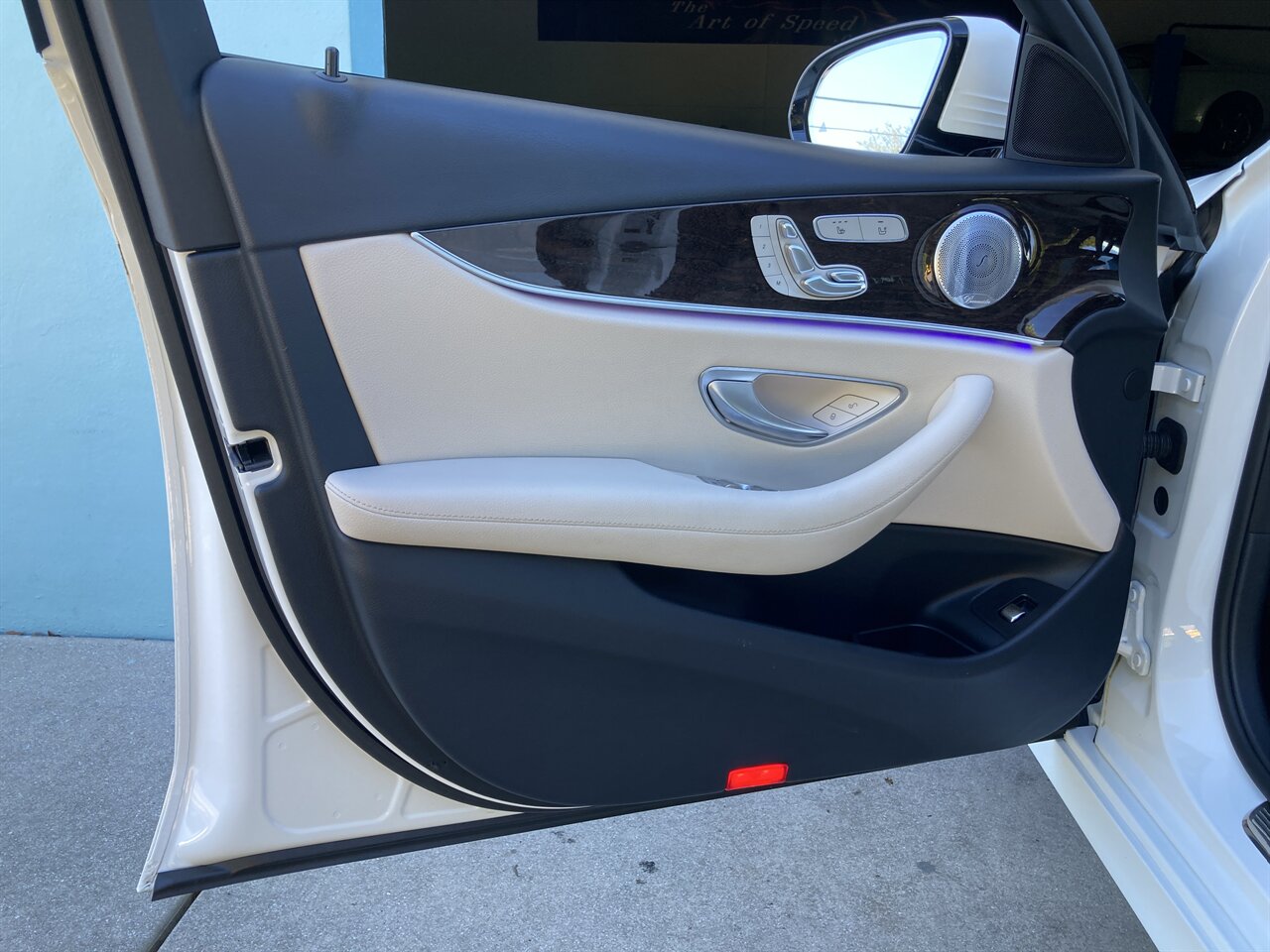 2019 Mercedes-Benz E 450 4MATIC   - Photo 33 - Stuart, FL 34997