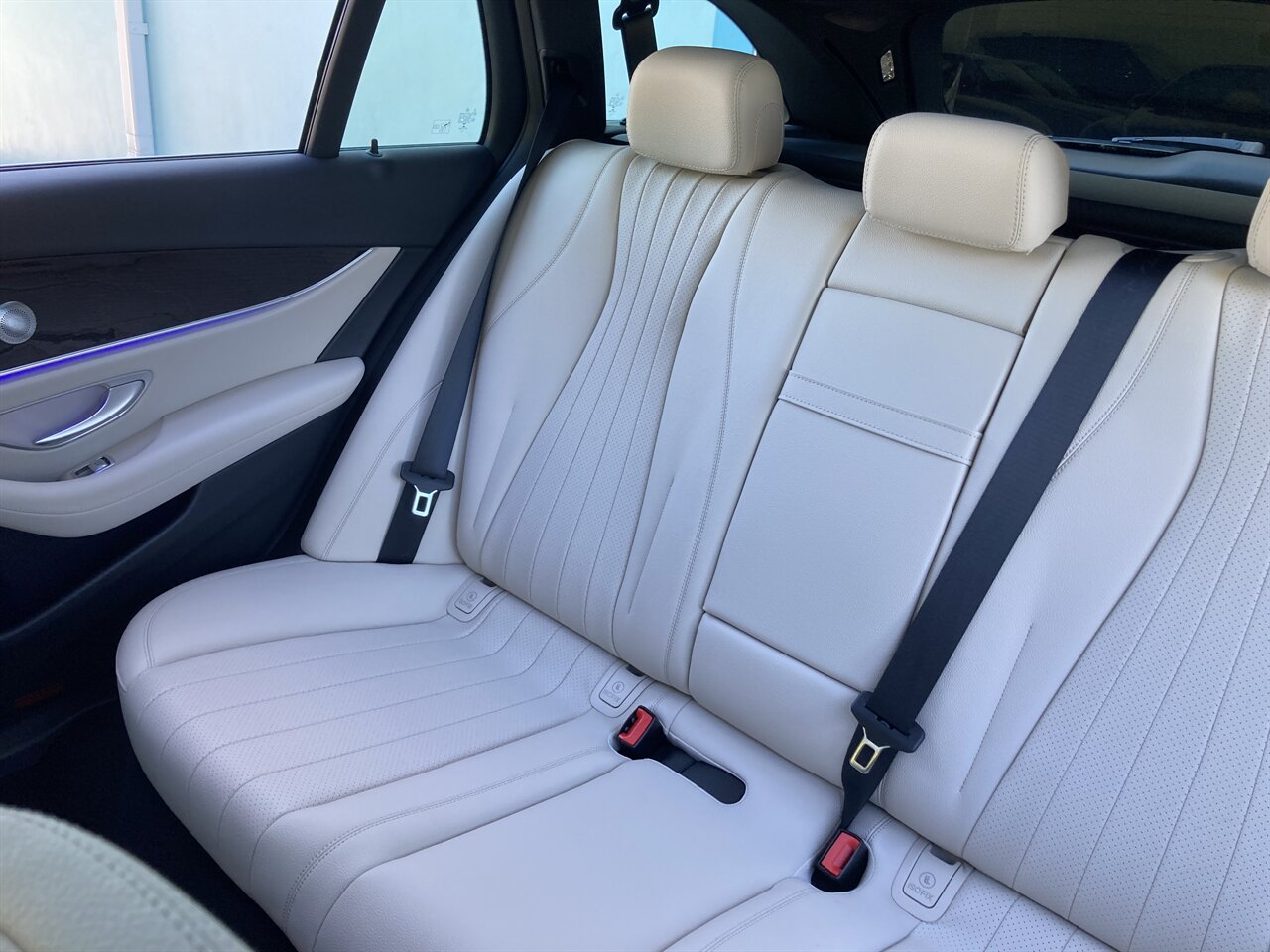 2019 Mercedes-Benz E 450 4MATIC   - Photo 17 - Stuart, FL 34997