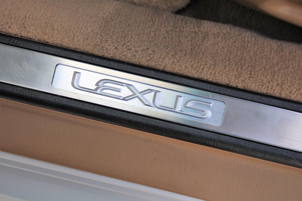 2010 Lexus SC 430   - Photo 34 - Stuart, FL 34997