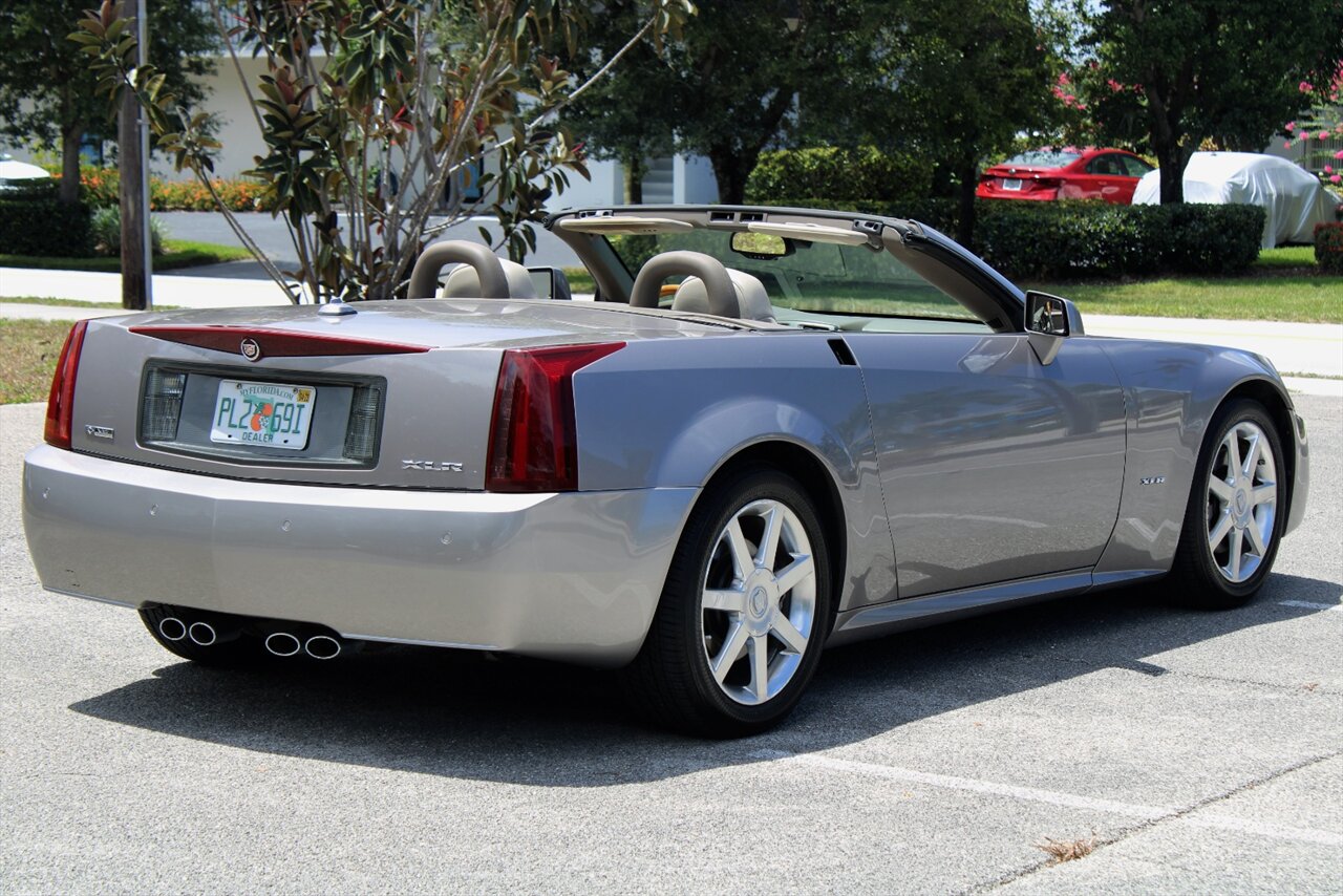2004 Cadillac XLR   - Photo 13 - Stuart, FL 34997
