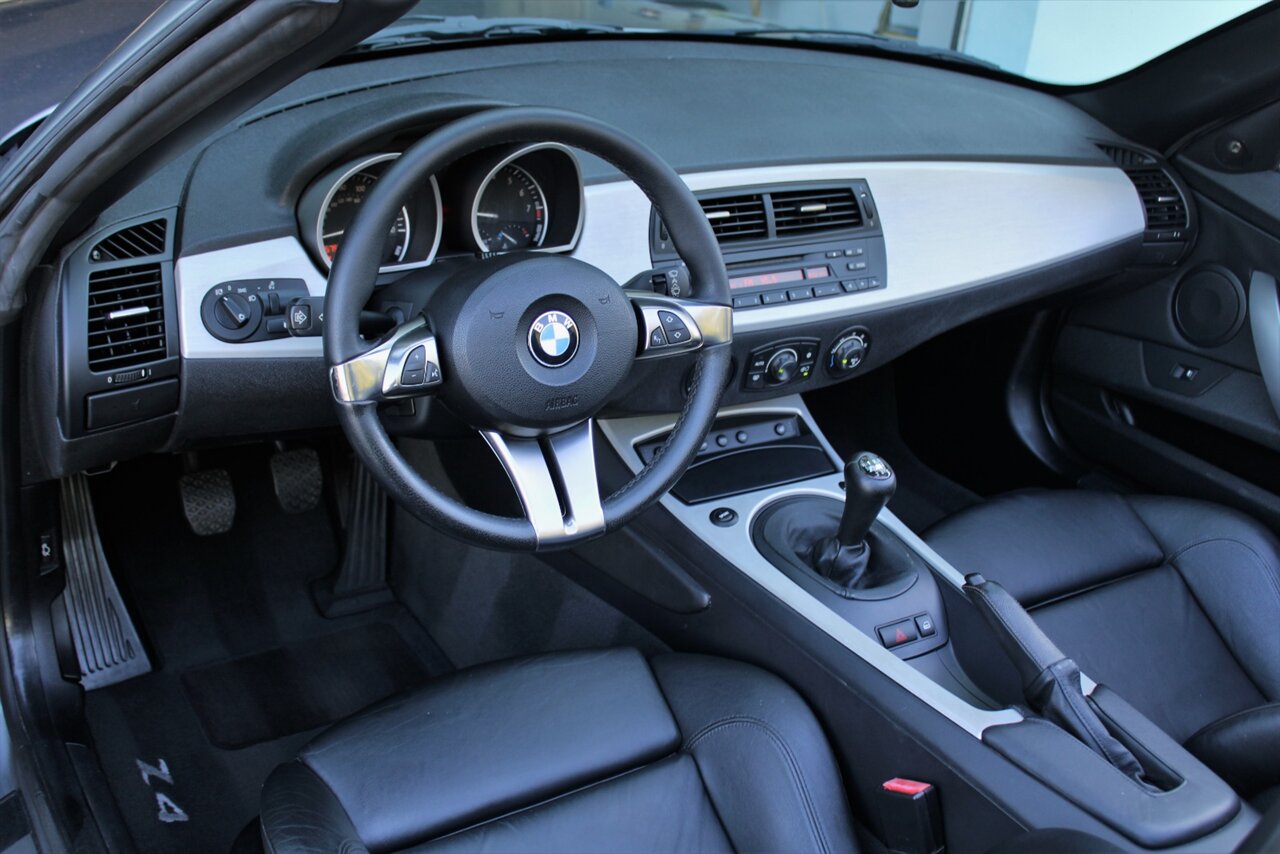 2007 BMW Z4 3.0si 6 Speed Manual   - Photo 18 - Stuart, FL 34997