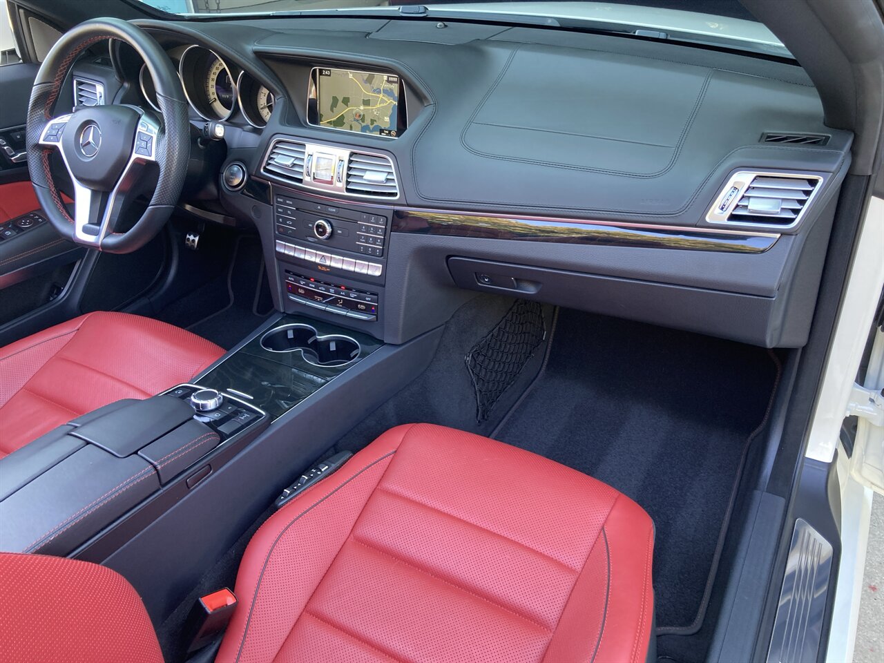 2017 Mercedes-Benz E 550 - Photo 24 - Stuart, FL 34997