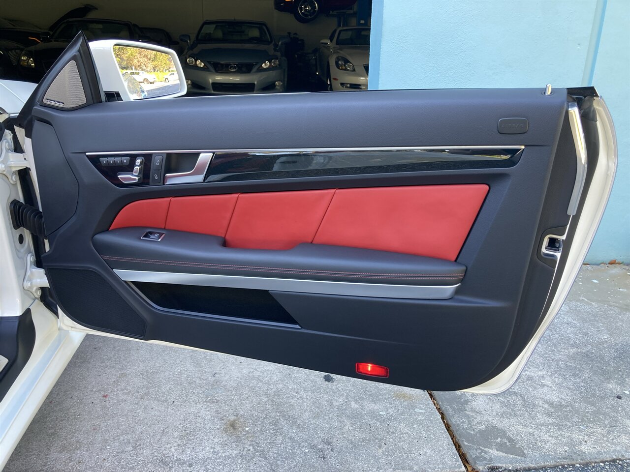 2017 Mercedes-Benz E 550 - Photo 35 - Stuart, FL 34997