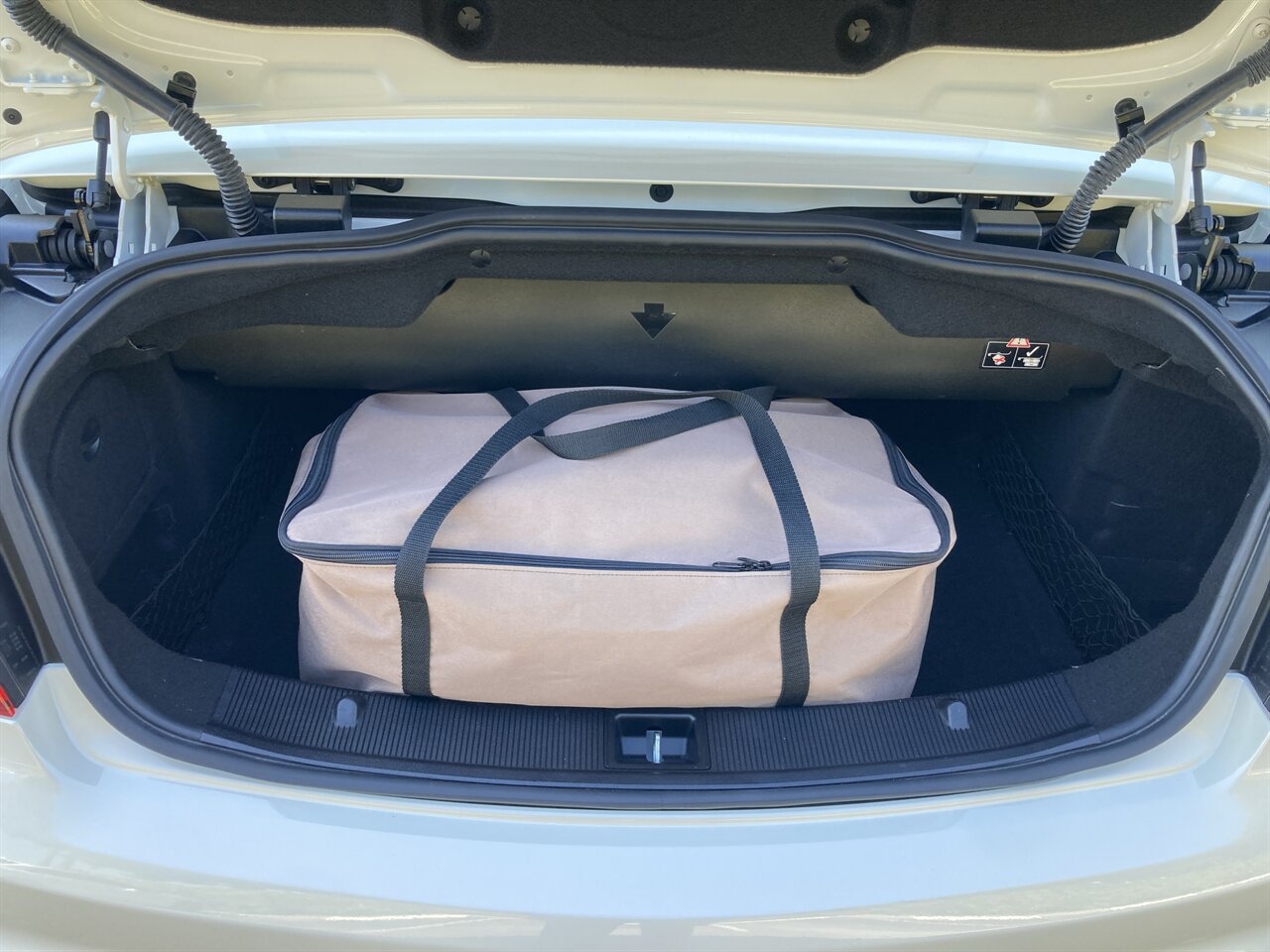 2017 Mercedes-Benz E 550 - Photo 37 - Stuart, FL 34997