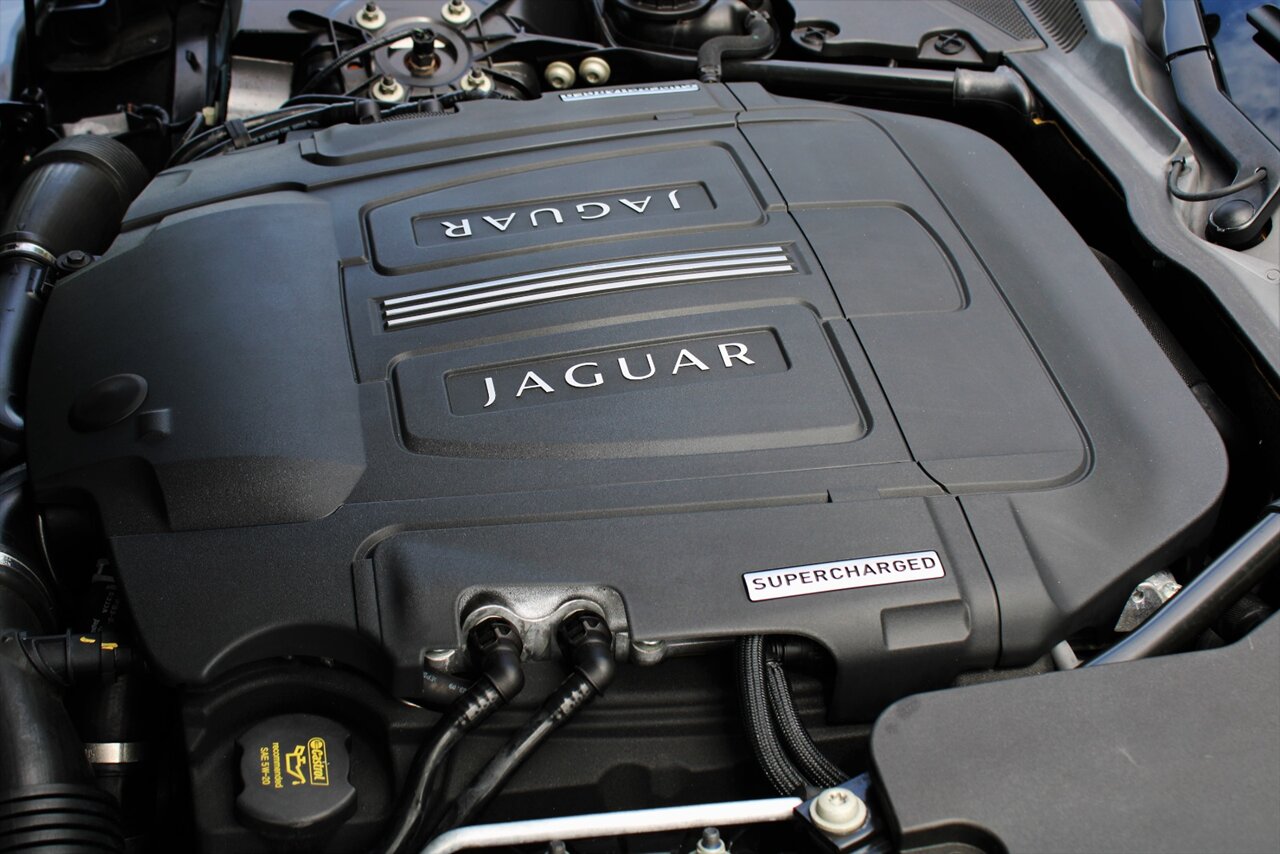 2010 Jaguar XK XKR   - Photo 40 - Stuart, FL 34997