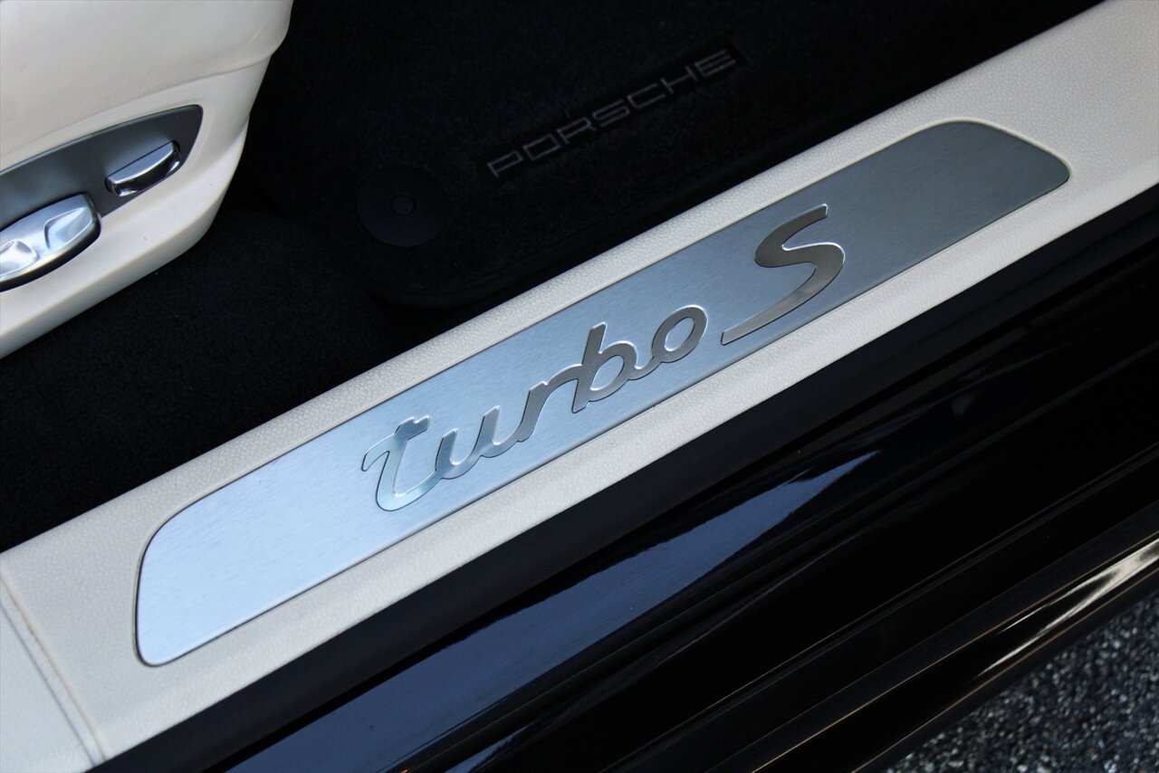 2014 Porsche Panamera AWD Turbo S   - Photo 38 - Stuart, FL 34997