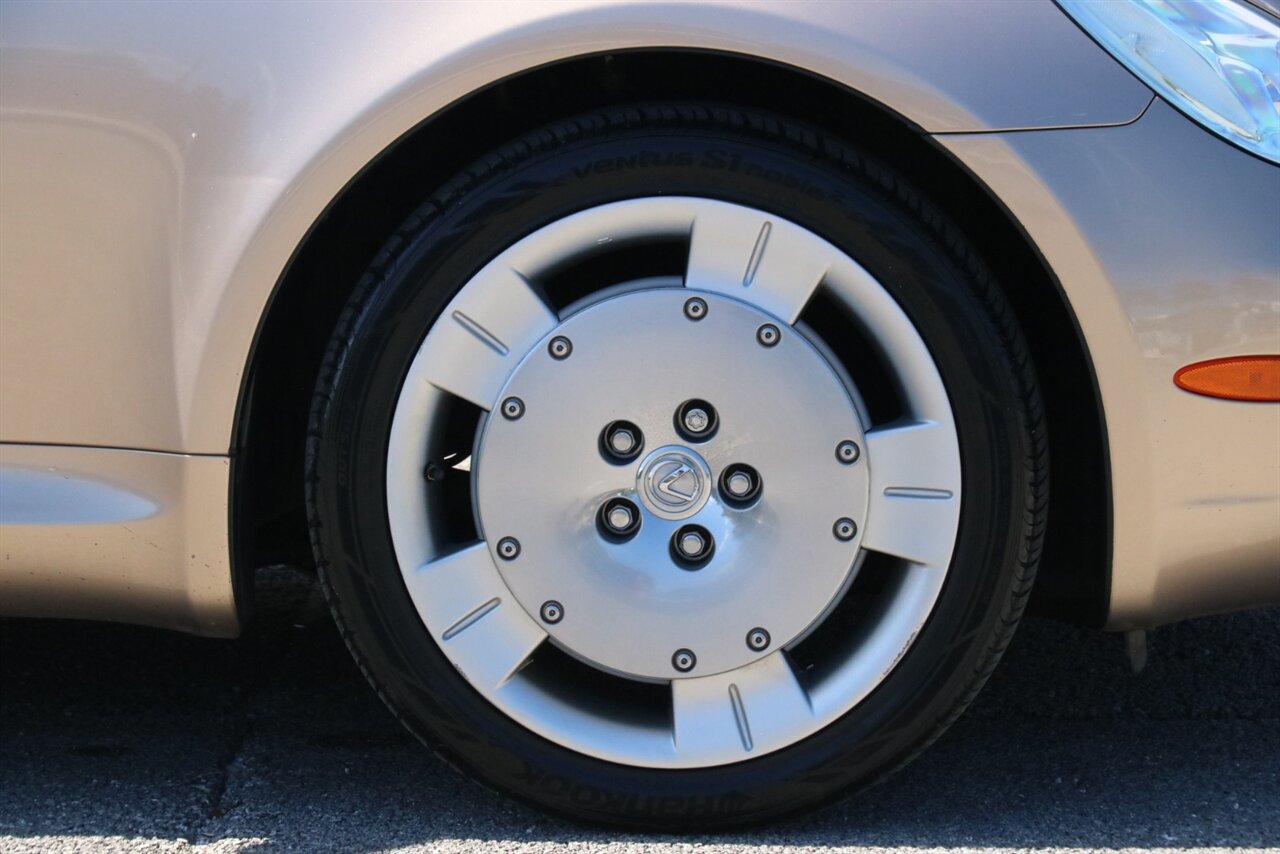 2004 Lexus SC 430   - Photo 16 - Stuart, FL 34997