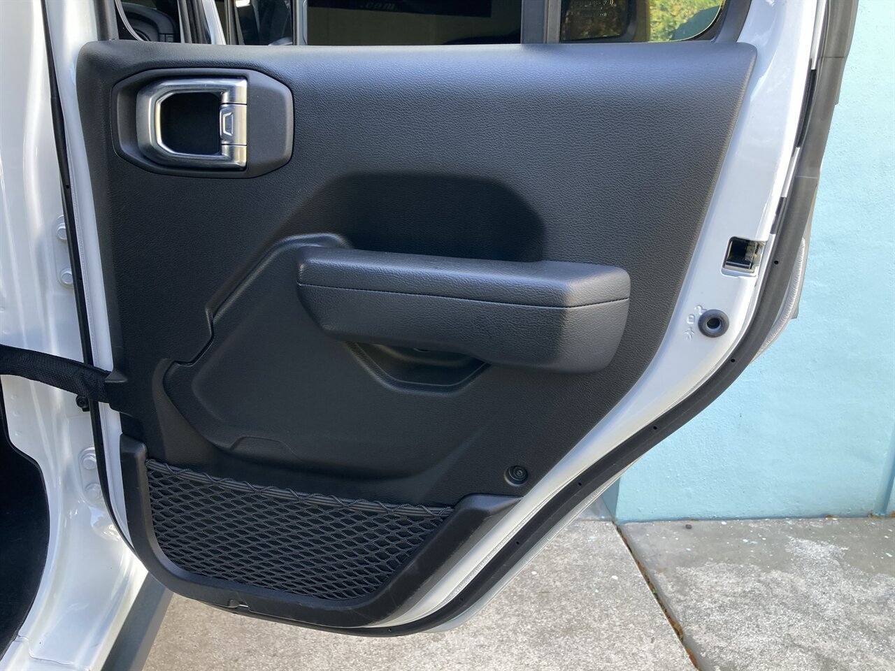 2024 Jeep Wrangler Rubicon - Photo 36 - Stuart, FL 34997