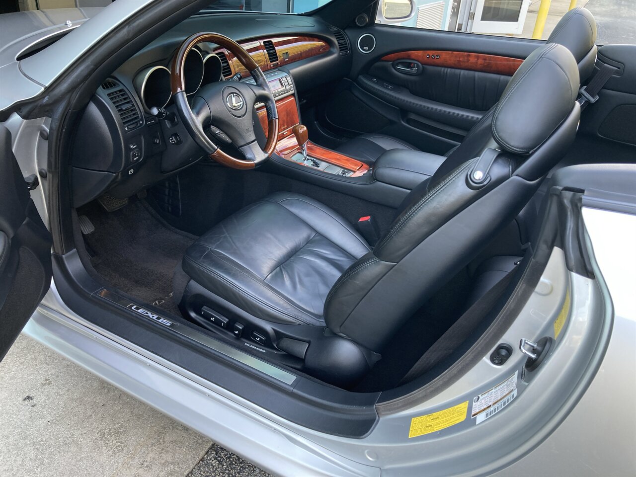 2007 Lexus SC 430 - Photo 14 - Stuart, FL 34997