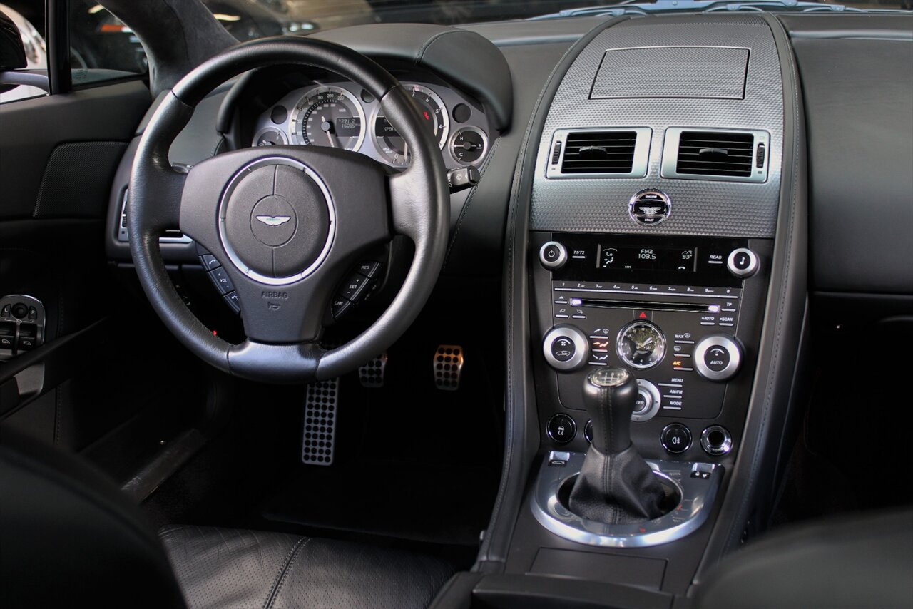 2010 Aston Martin V8 Vantage   - Photo 24 - Stuart, FL 34997