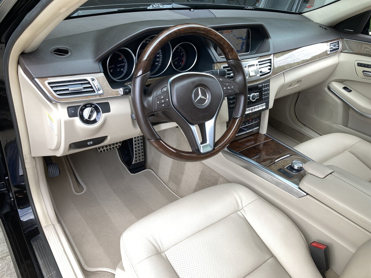 2014 Mercedes-Benz E 350 Luxury 4MATIC - Photo 23 - Stuart, FL 34997