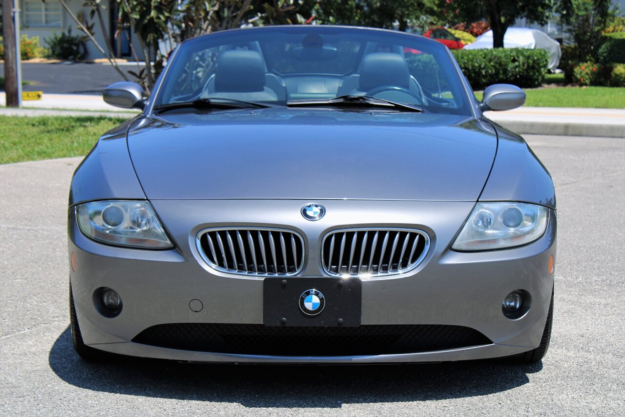 2005 BMW Z4 3.0i   - Photo 8 - Stuart, FL 34997