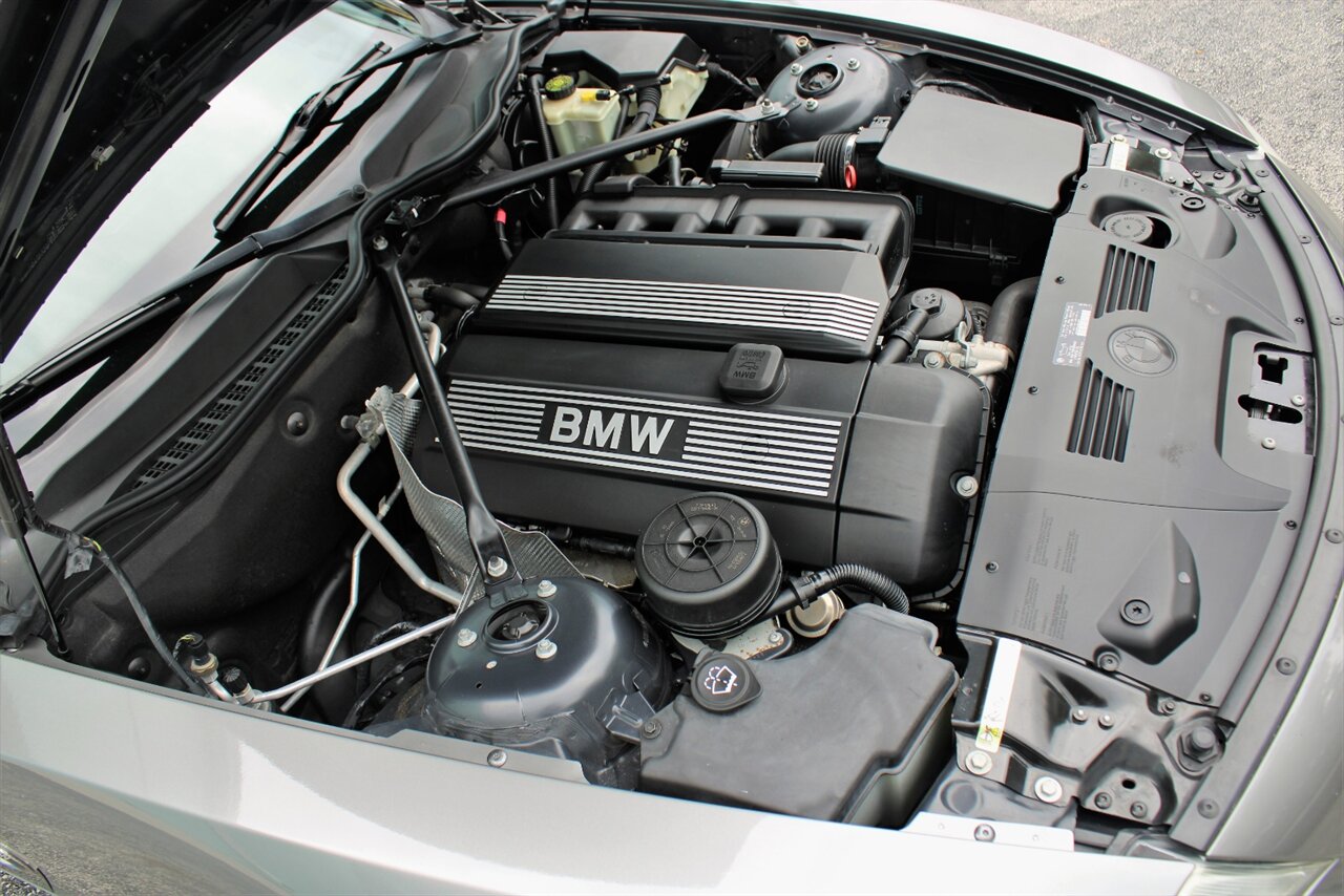 2005 BMW Z4 3.0i   - Photo 38 - Stuart, FL 34997