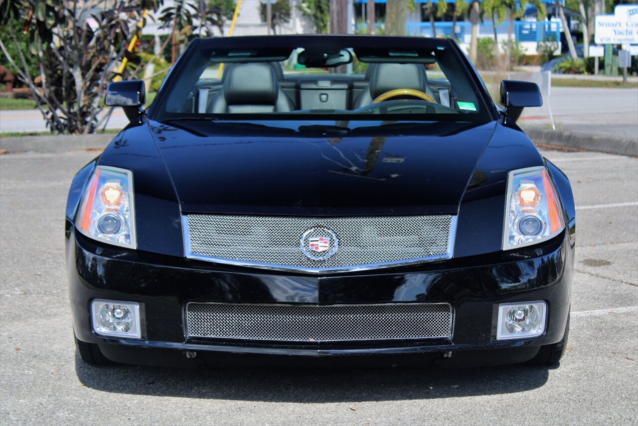 2004 Cadillac XLR   - Photo 8 - Stuart, FL 34997