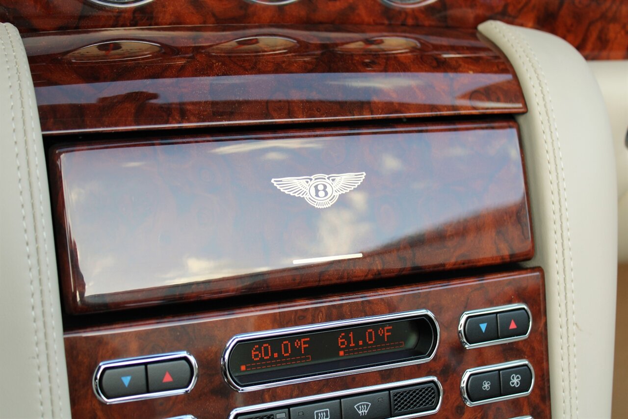 2008 Bentley Azure   - Photo 29 - Stuart, FL 34997