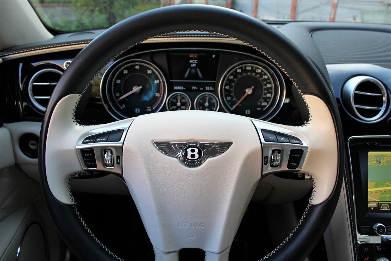 2016 Bentley Flying Spur V8   - Photo 27 - Stuart, FL 34997