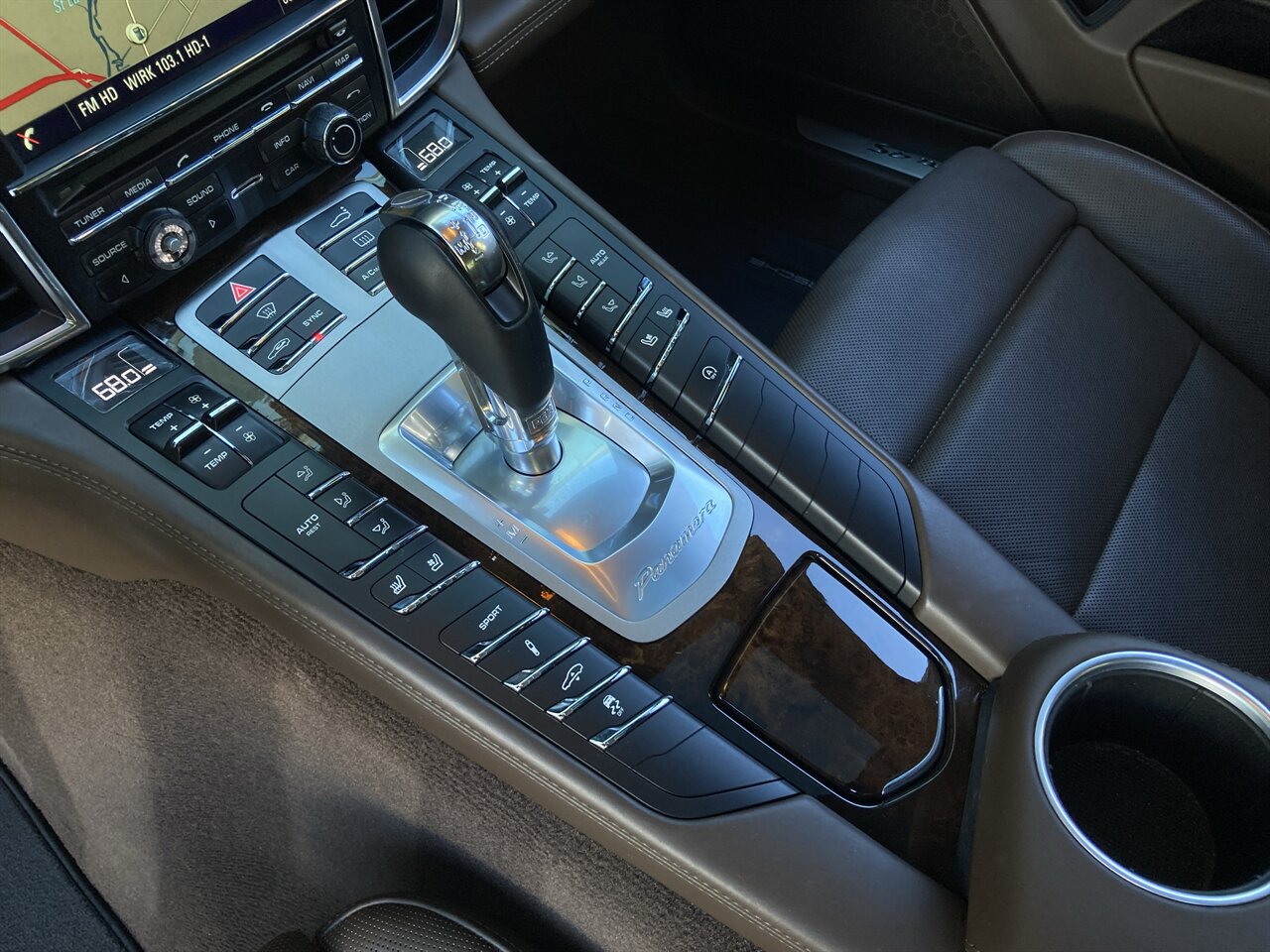 2016 Porsche Panamera 4S - Photo 29 - Stuart, FL 34997