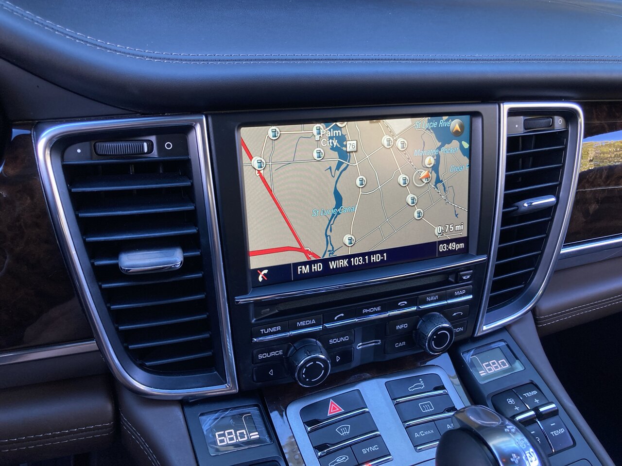 2016 Porsche Panamera 4S - Photo 28 - Stuart, FL 34997