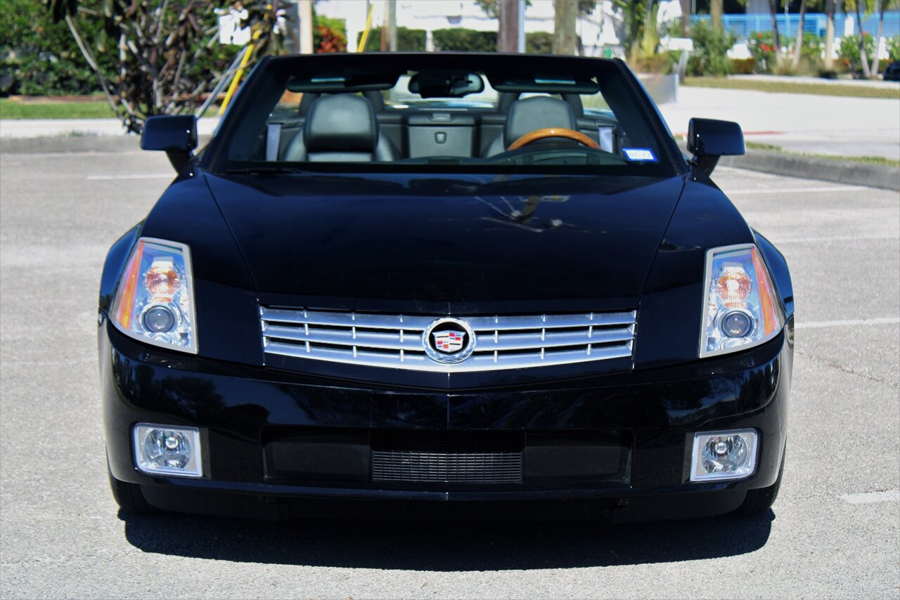 2005 Cadillac XLR   - Photo 6 - Stuart, FL 34997