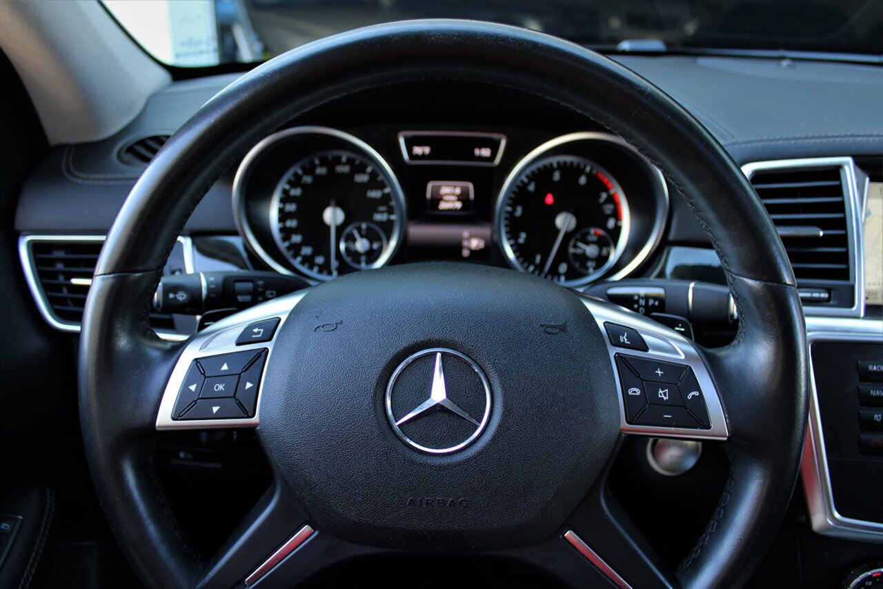 2015 Mercedes-Benz GL 450 4MATIC 26K Miles   - Photo 27 - Stuart, FL 34997